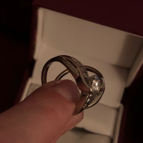 Diamond ring - Picture 10 of 16